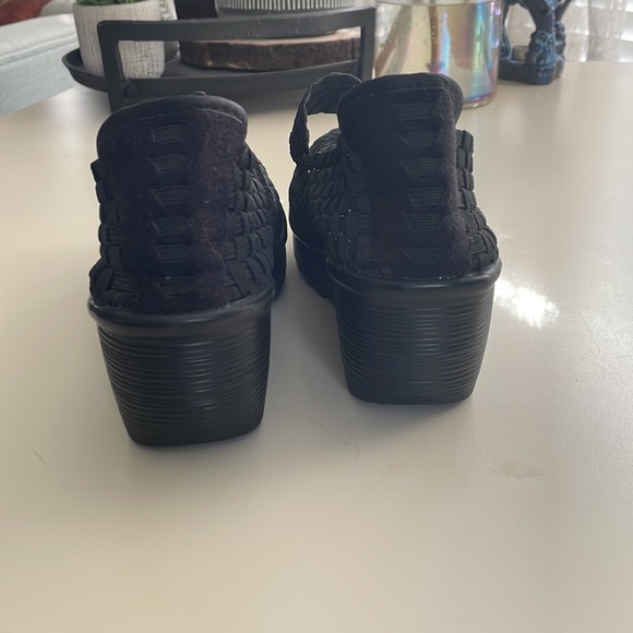 COPY - Black BM Bernie Mev .75” platform shoes. Lulia slip on,size 39, (8.5 US) - Picture 4 of 6